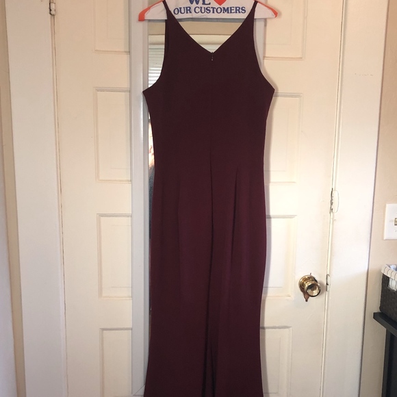 DRESS THE POPULATION Burgundy Iris High Slit Gown - Picture 7 of 8